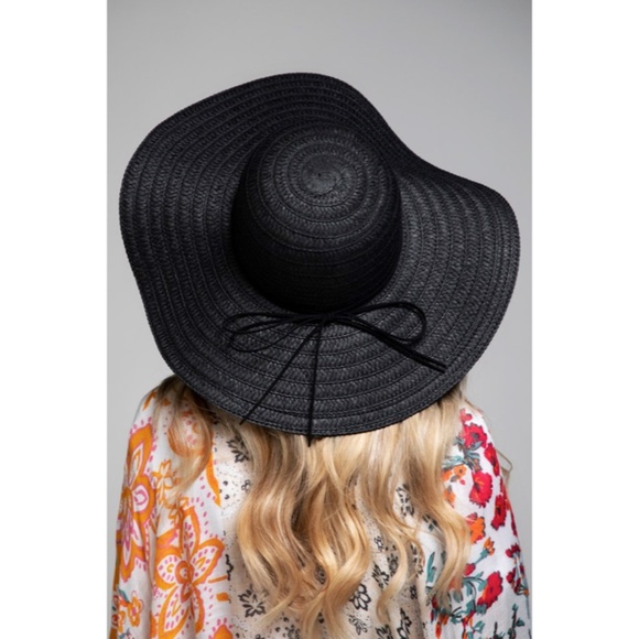 SOLD OUT Black Wide Brim Sun Beach Vacation Woven Floppy Hat - Picture 3 of 5
